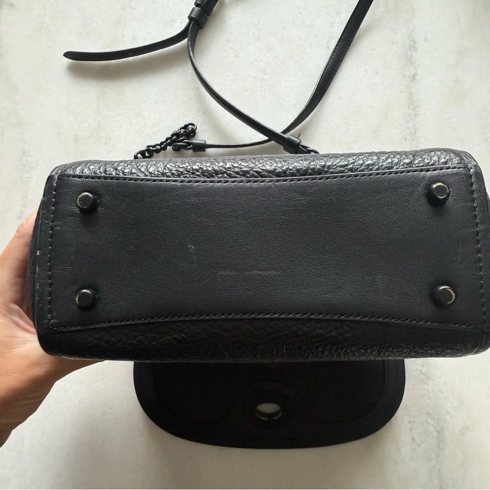 COACH Faye Crossbody Purse Bag All Black Pebbled Leather Flap F1880-F22349 - Picture 5 of 15